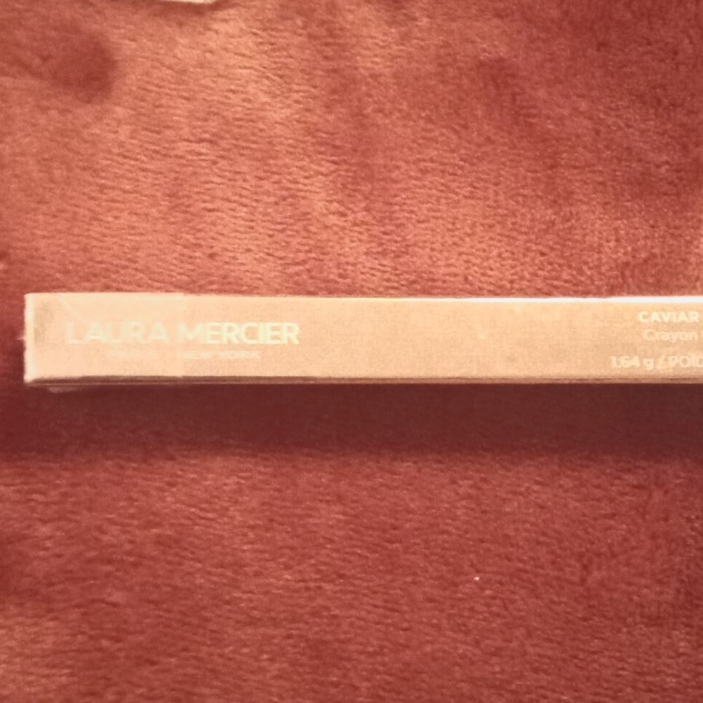 Laura  Mercier caviar stick eye color